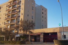 Apartamento frente a Palacio de Congresos (Fibes)